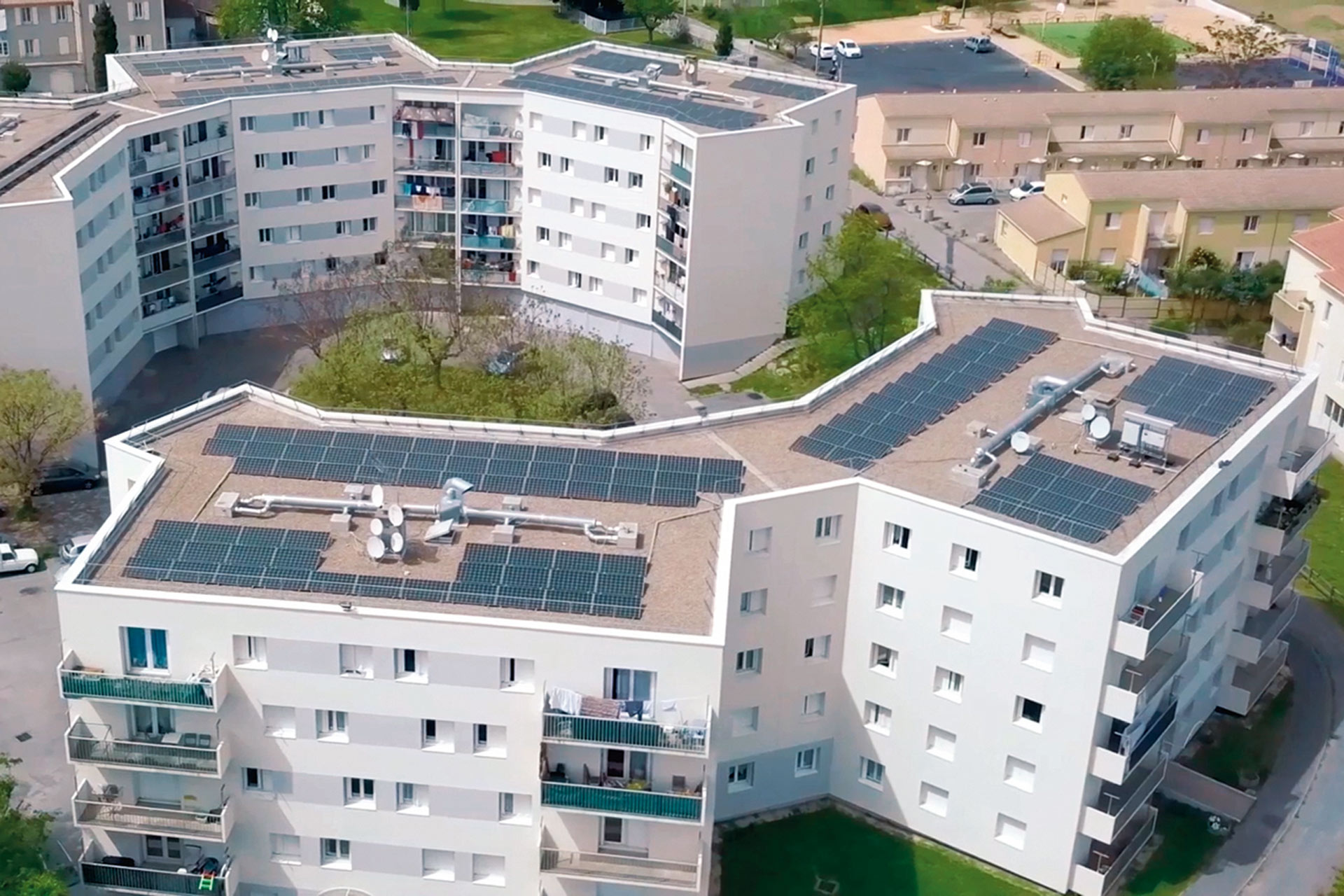 Le projet d’autoconsommation photovoltaïque collective marque une nouvelle façon d’utiliser l’énergie solaire.