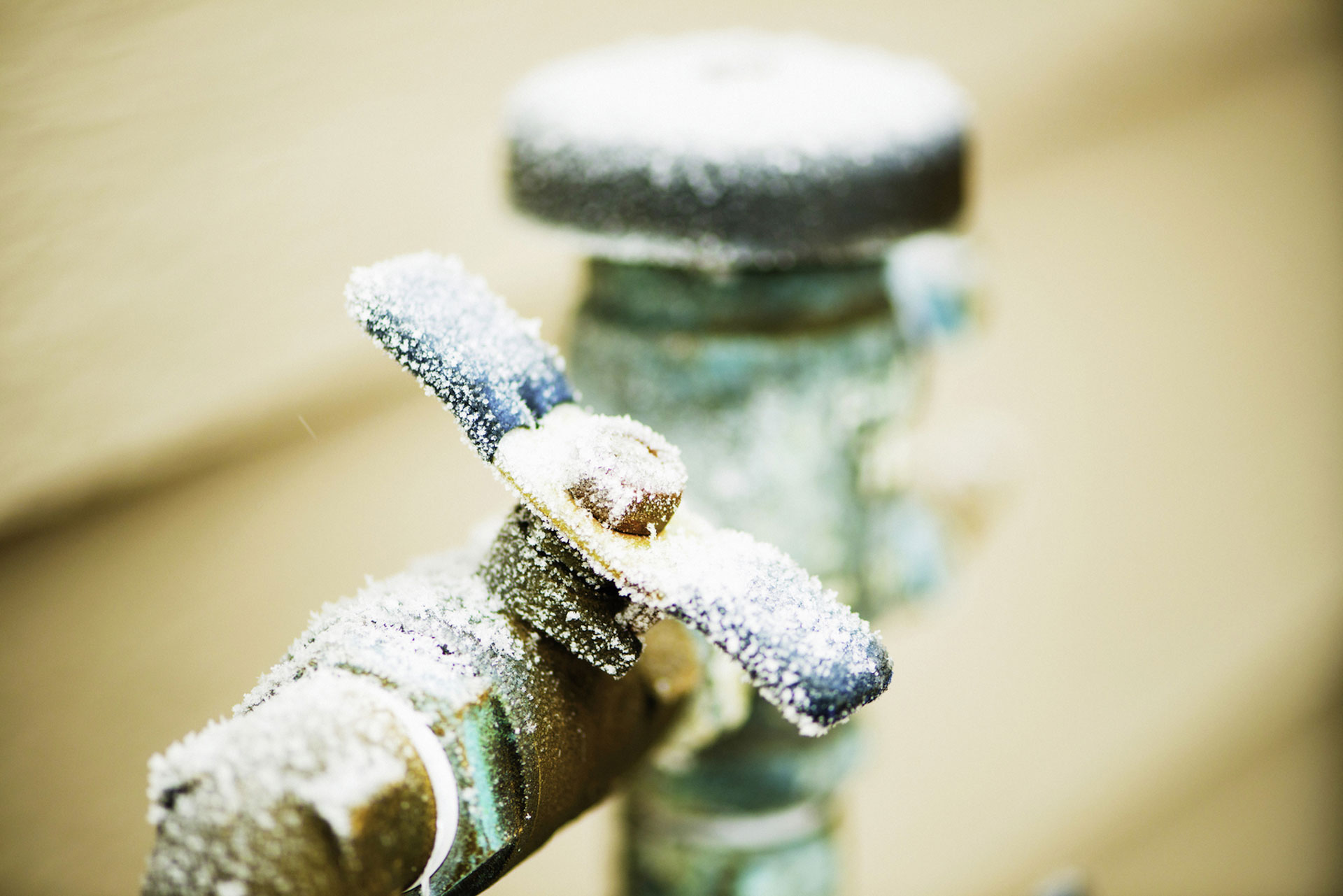 Protégez vos installations d'eau contre le gel – Le Mag